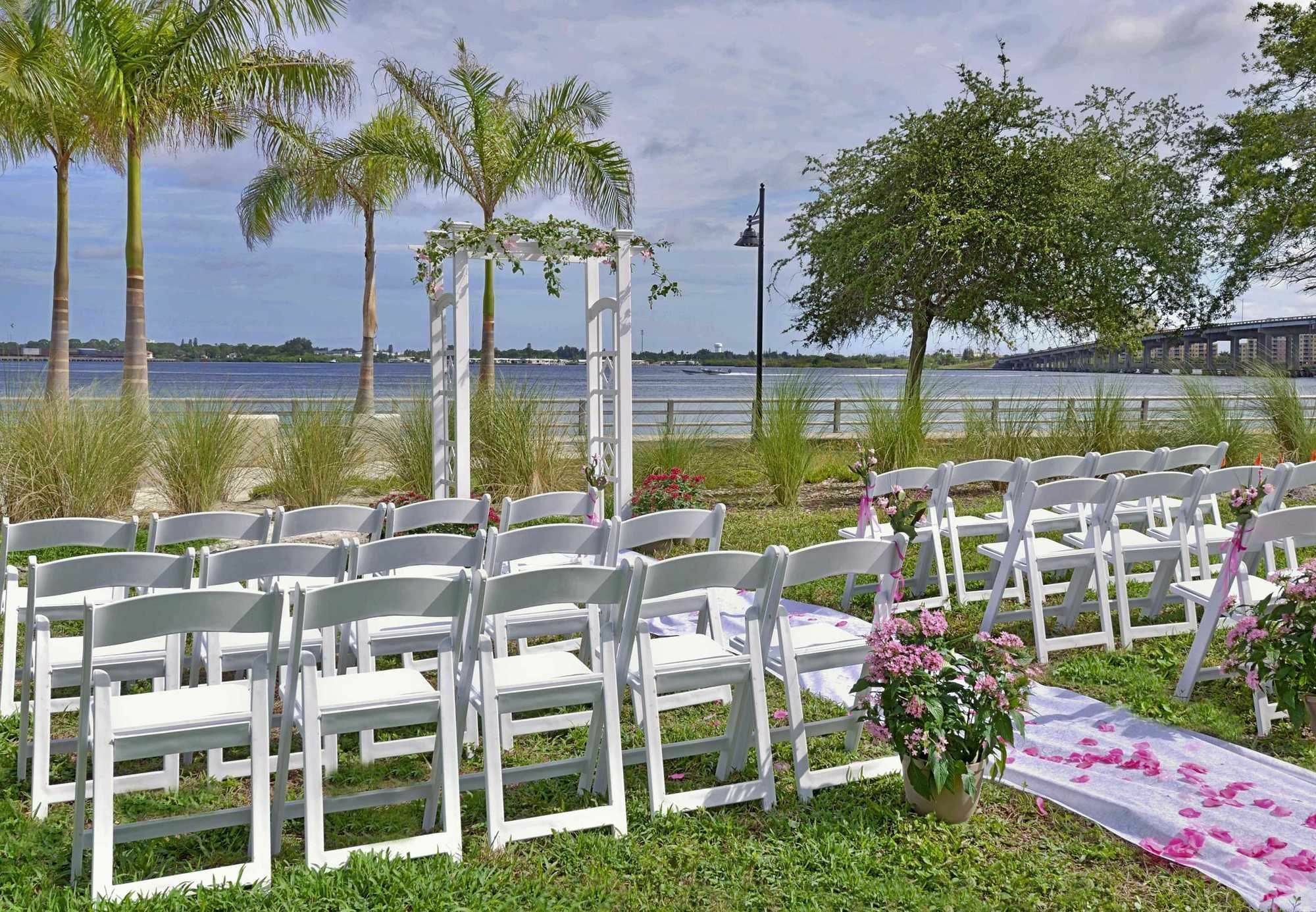 Courtyard By Marriott Bradenton Sarasota/Riverfront Exteriör bild